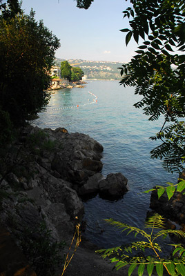 panorama plaže u Opatiji