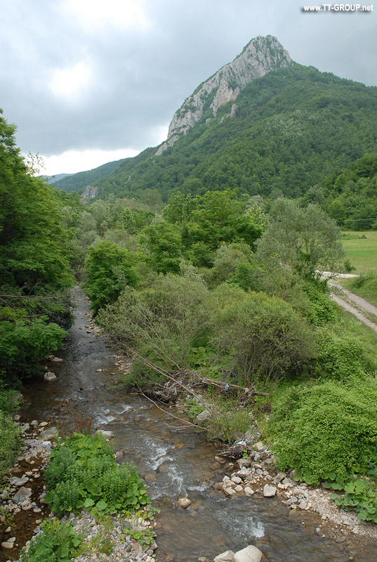 Asenovo kale i reka Blatšnica