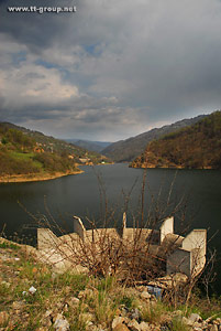 Prvonek jezero u proleće