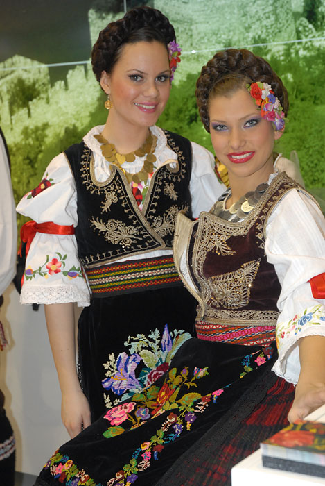 Gruzanke-devojke.jpg
