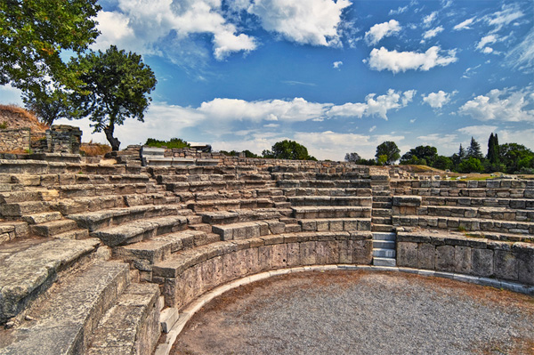 Odeon ili amfiteatar