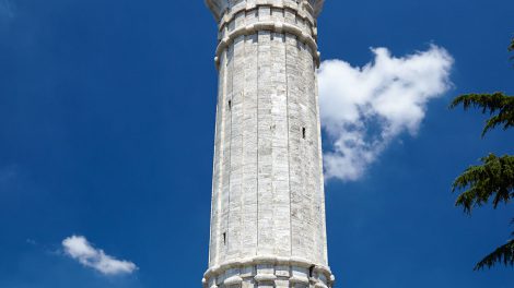 Bajazitov toranj u Istanbulu