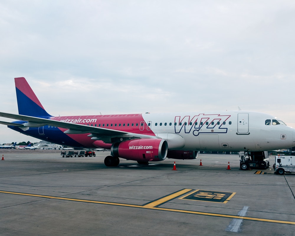 avion-aerodrom-niš-wizzair